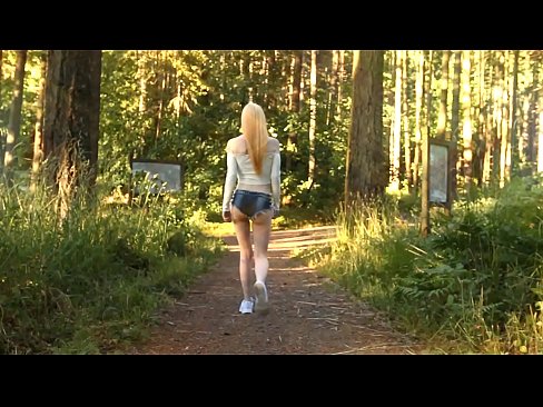 ❤️ Lijepa žena se kreće polako, ne goli video Analni porno kod nas bs.hentaibar.ru ﹏